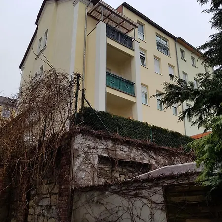 Ruhiger Flussblick Vom Balkon All-in 5g Γκέρα